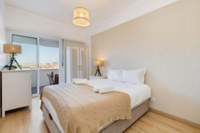 GuestReady - Sunny Lisbon Apartment for 2